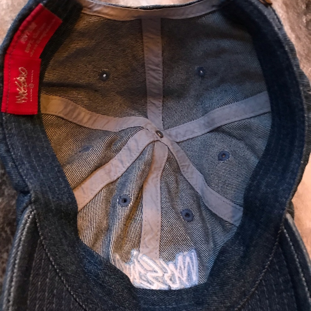Mossimo Baseball Cap - Picture 4 of 6